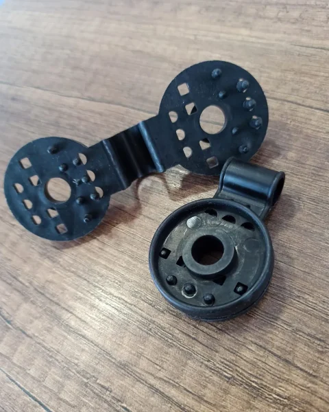 Gölgelik Klipsi 9x4 cm · 10 adet
